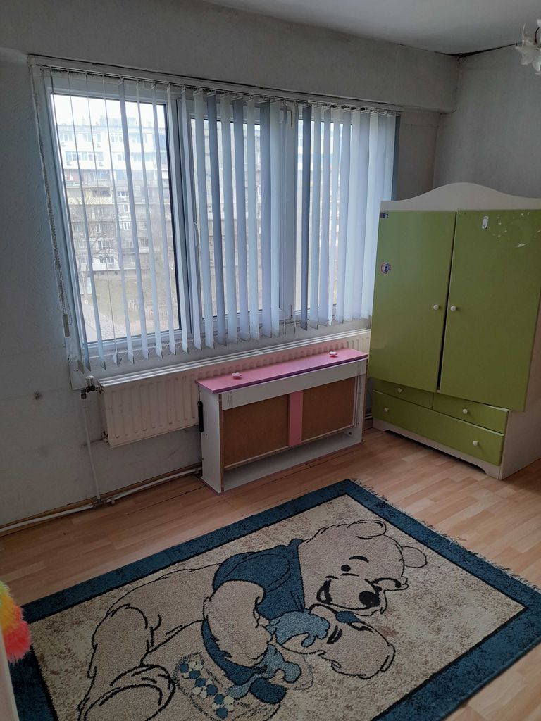 Дава се под наем Двустаен апартамент в Шумен, Тракия - 65 кв.м за 204 € - Снимка #3