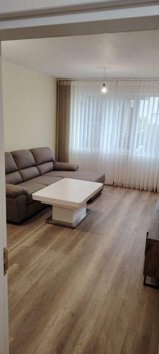 Дава се под наем Двустаен апартамент в Варна, Кайсиева градина - 52 кв.м за 459 € - Снимка #5