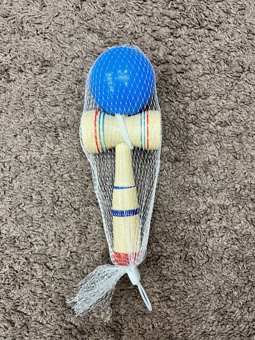 Kendama, noua.