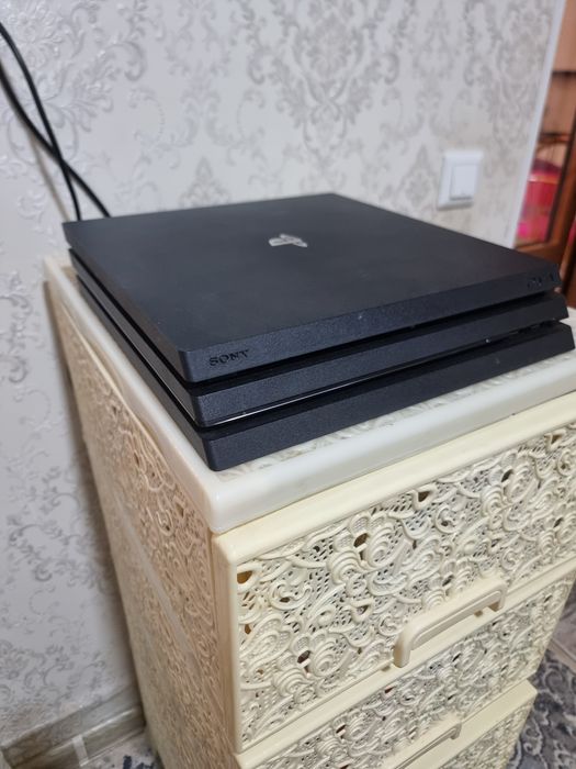 Playstation 4pro 1TB