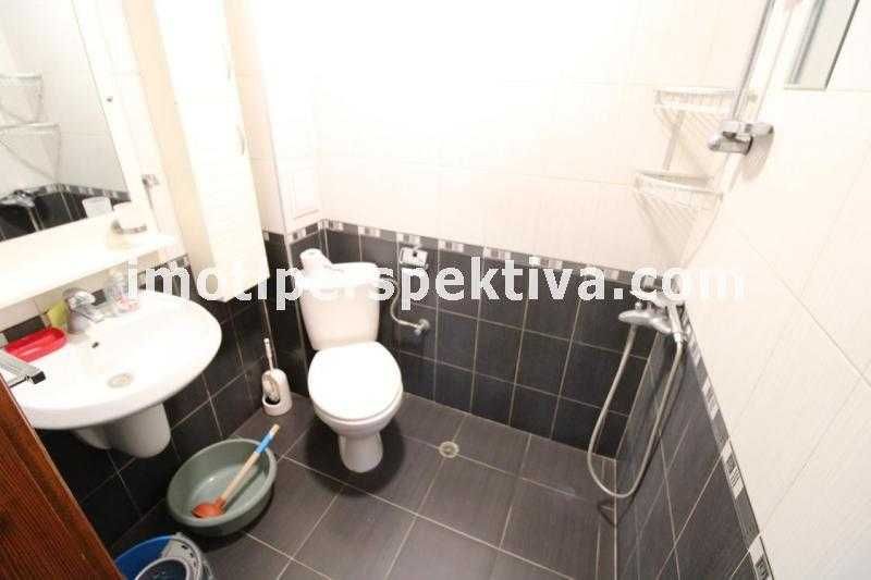 Продава се Тристаен апартамент в Пловдив, Кючук Париж - 90 кв.м за 1689 €/кв.м - Снимка #8