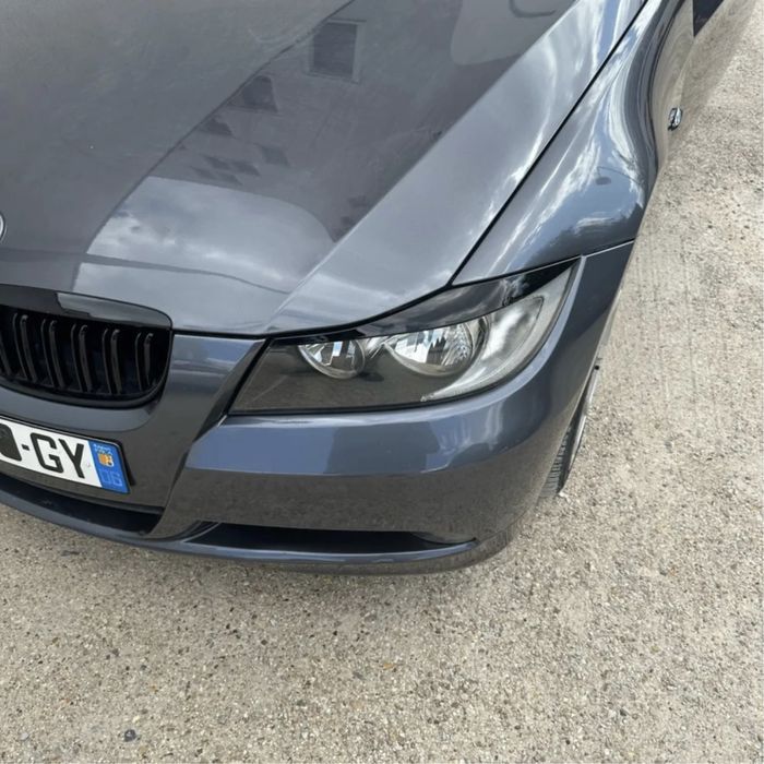 Set 2 pleoape far faruri negru lucios  BMW seria 3 E90 E91 2005-2012