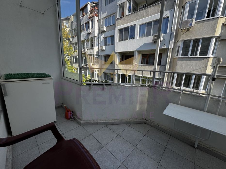 2-стаен в Варна-Генералите площ 60 цена 900