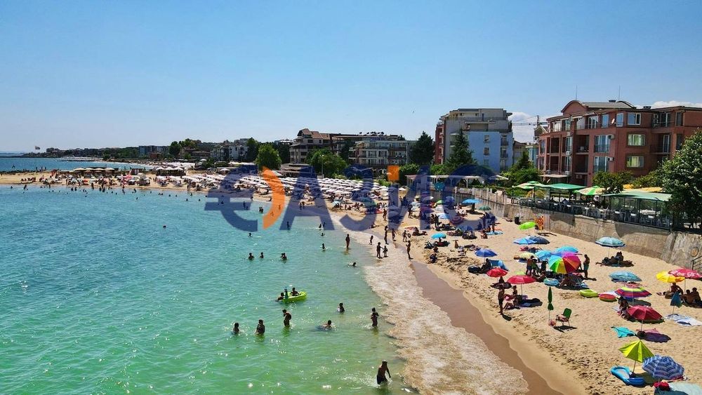 Продава се Двустаен апартамент в Несебър - 64 кв.м за 1452 €/кв.м - Снимка #10