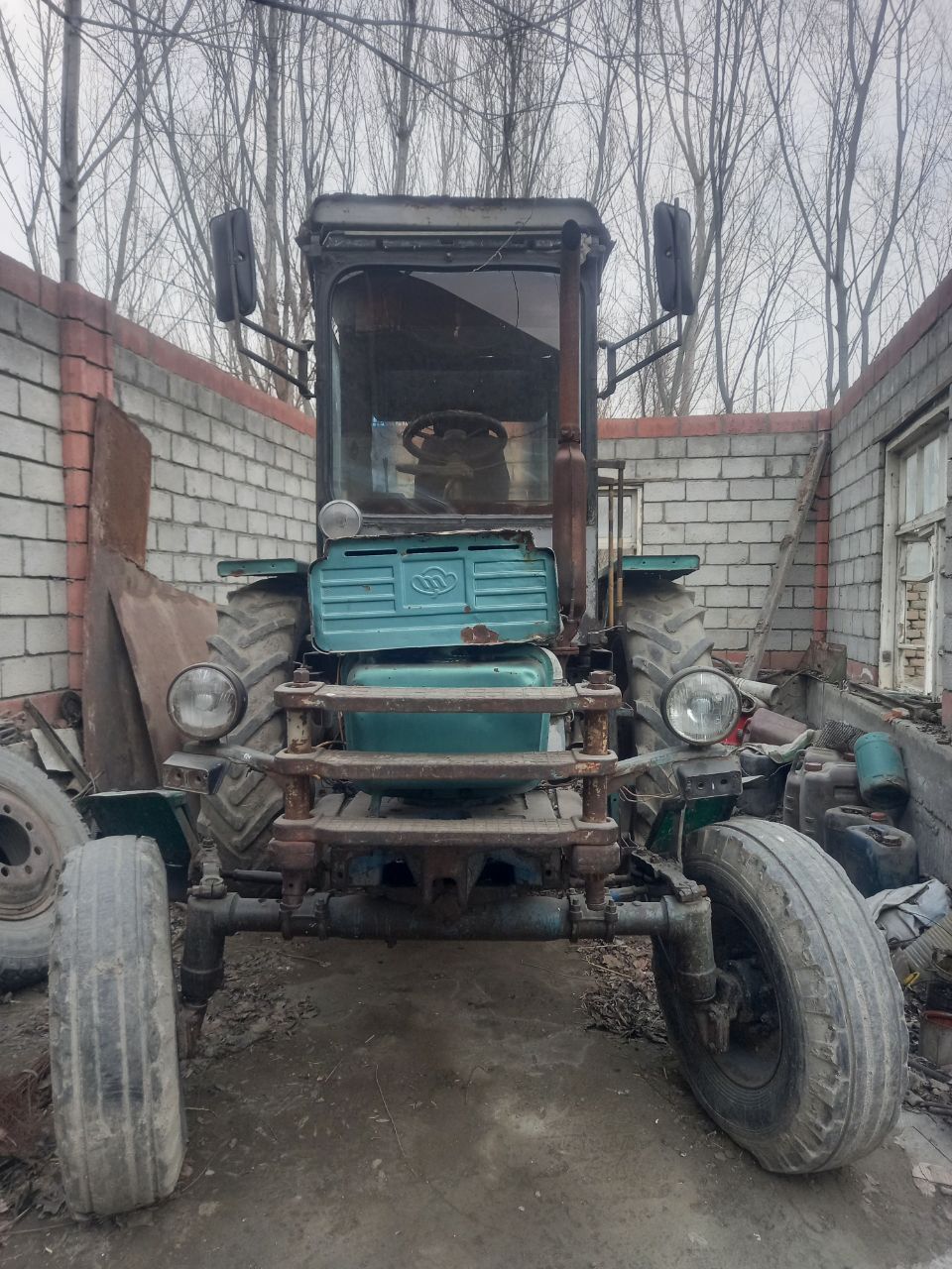 Nomi.T28 sotiladi
