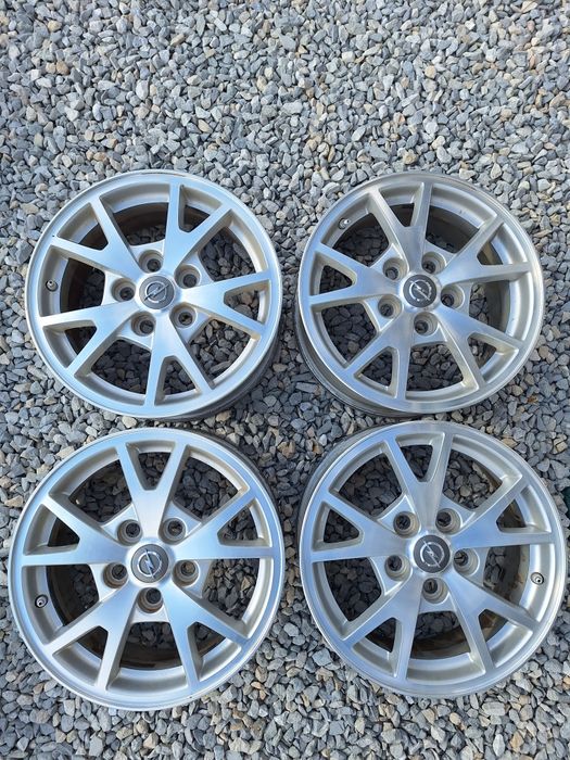 5x120.16цола.6.5 j ET41. Оригинални Опел