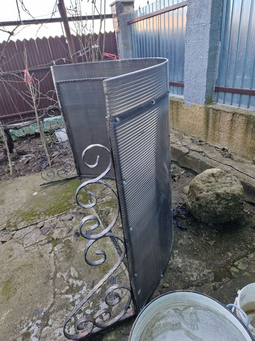 Vând copertina usa întrare