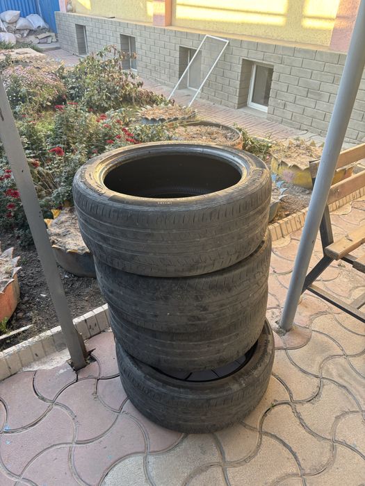 продаю шины на 1 сезон