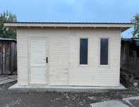 Executam casute de gradina