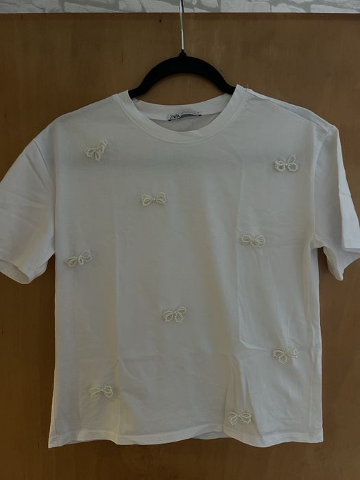 Тениски ZARA,Loewe,Guess