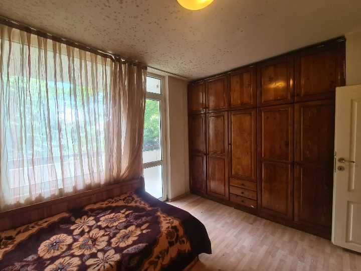 Продава се Тристаен апартамент в Хасково, Възраждане - 79 кв.м за 842 €/кв.м - Снимка #5