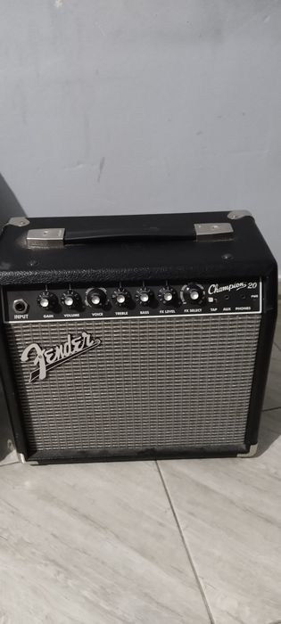Комбик Fender Champion 20