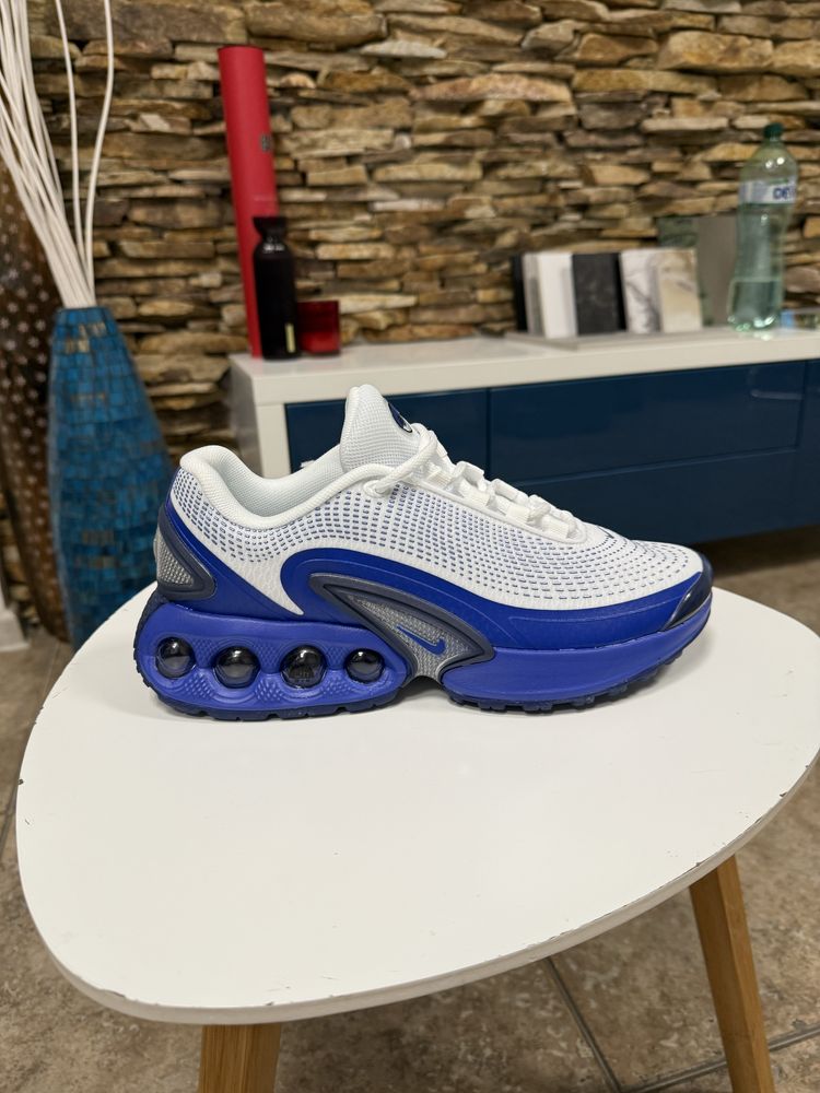 Adidas yeezy, nike tn, 95 corteiz, nike dn