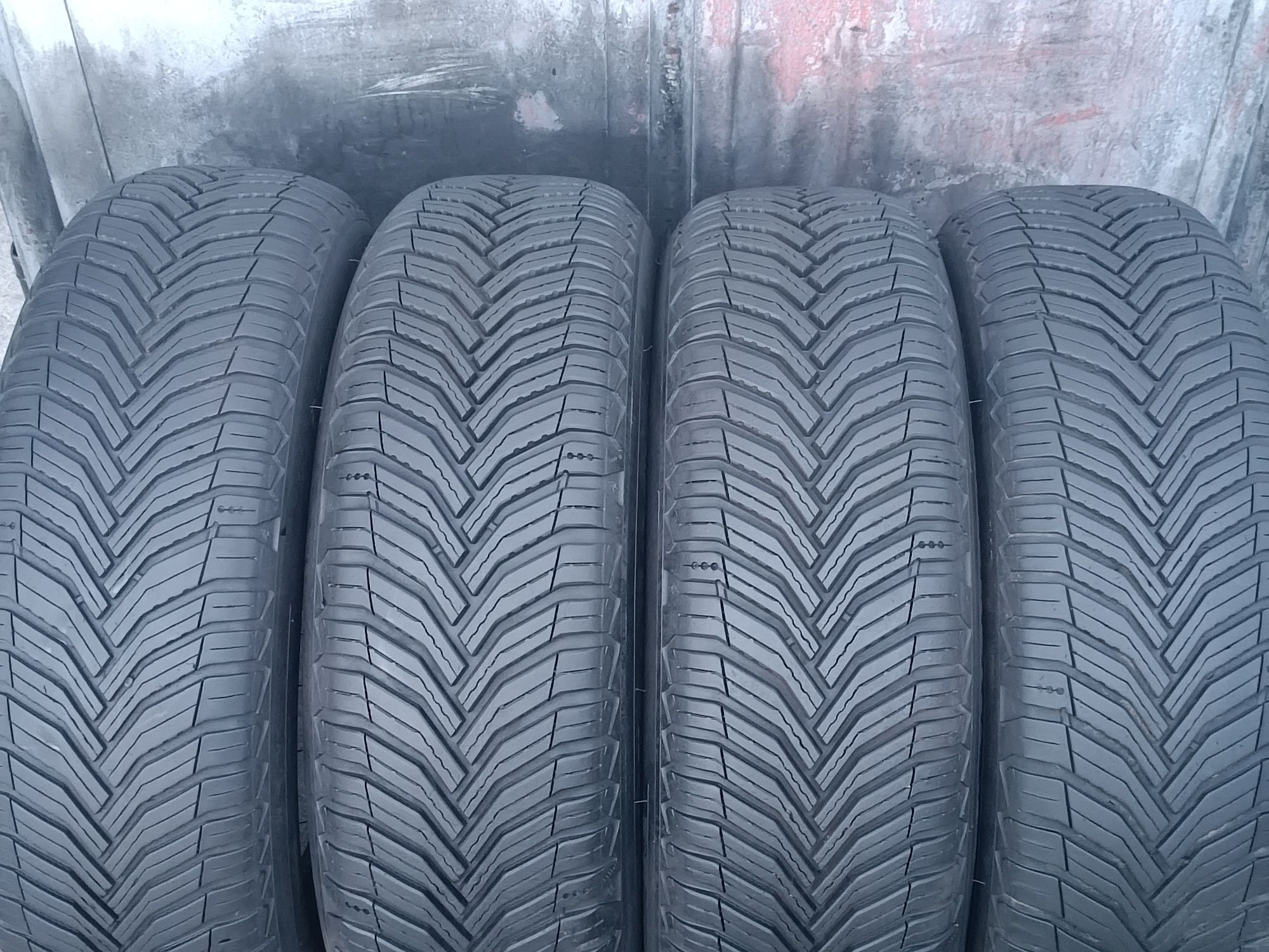 195/65/15 Michelin Дот 2524