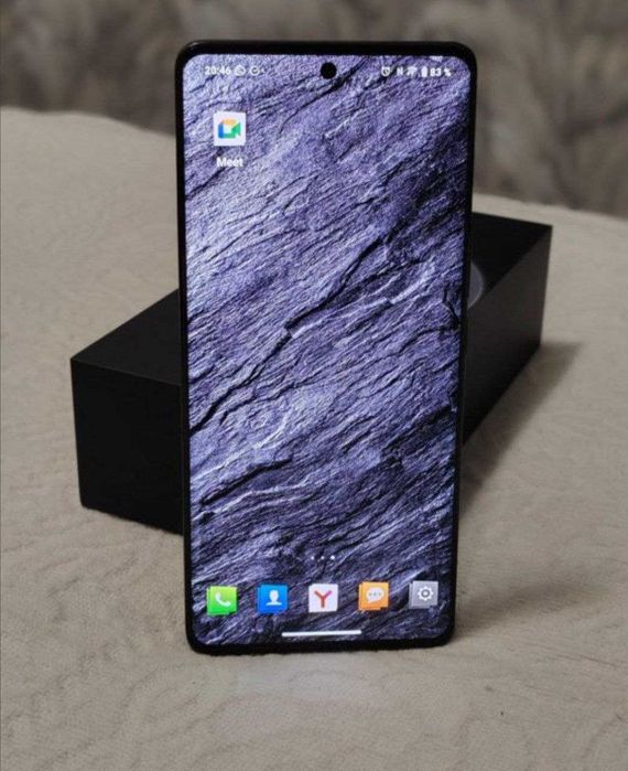 Vivo V30, 12/256 ГБ