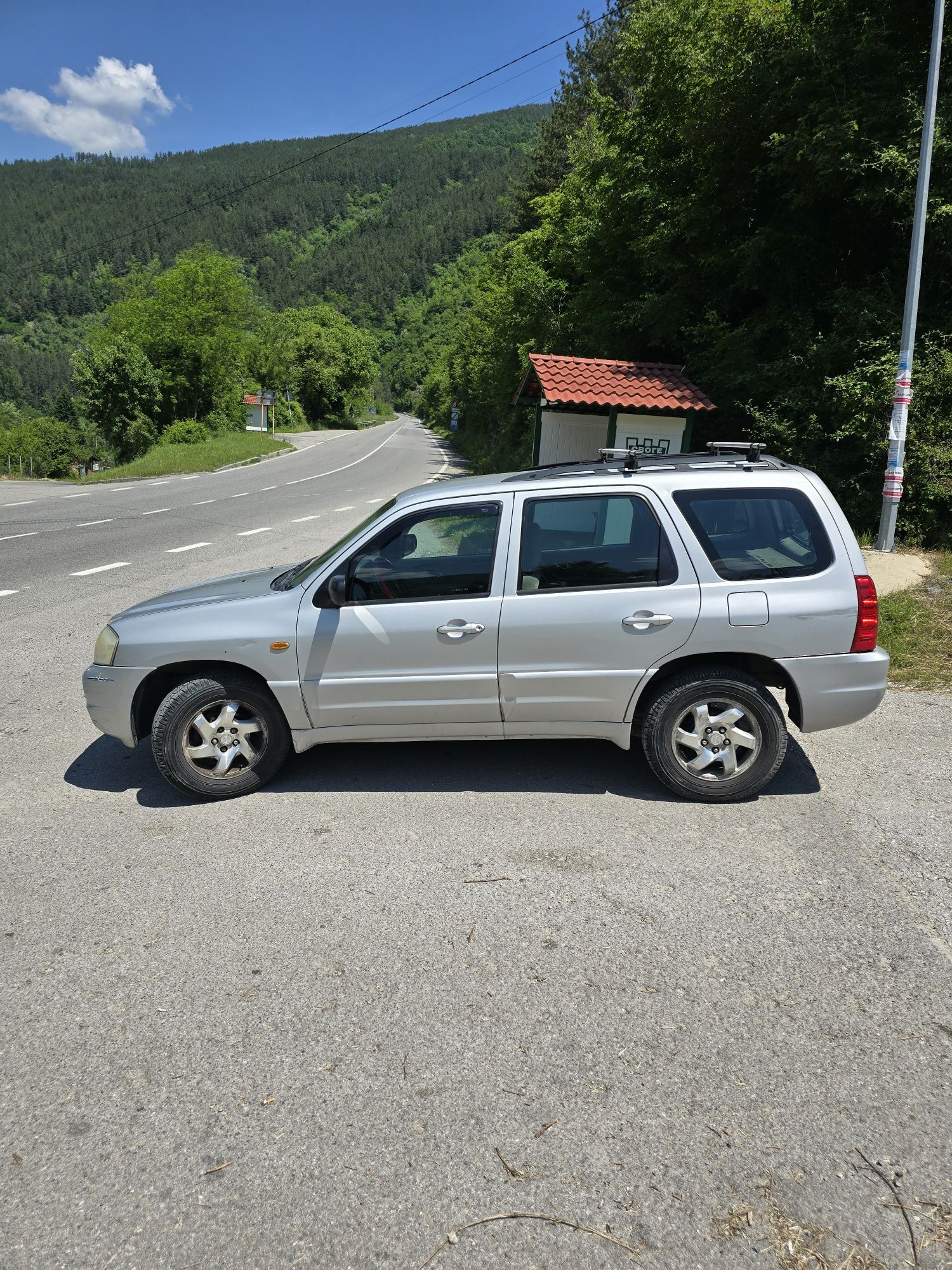 Mazda tribute 2.0  124 cc