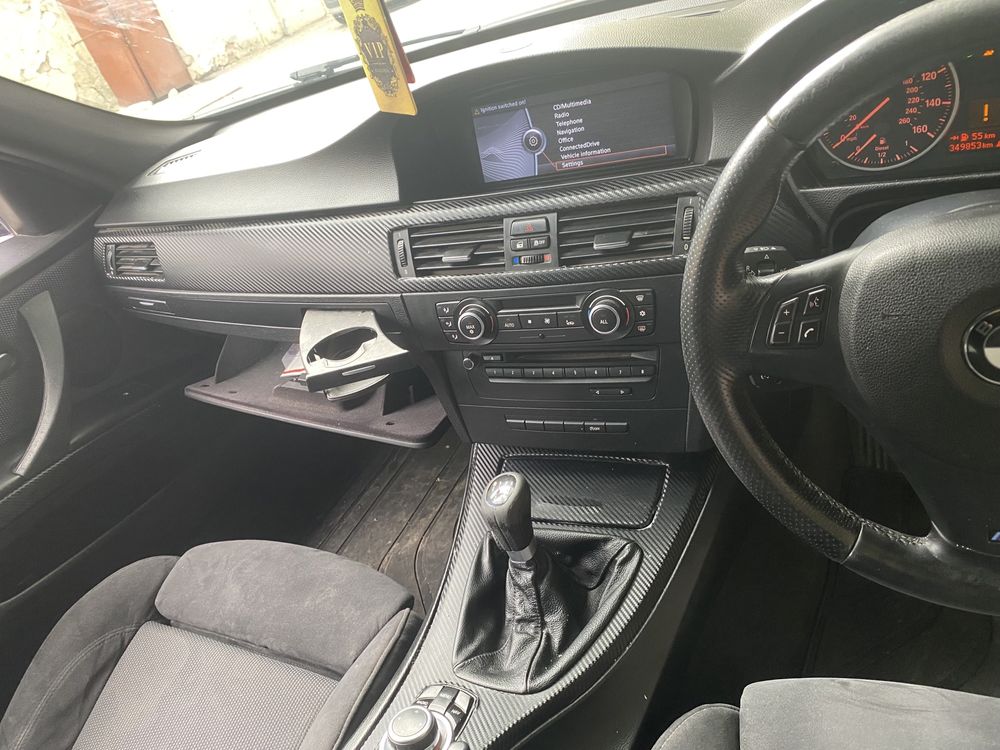 BMW E91 318D 143 М-Пакет на части