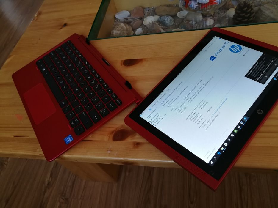 Laptop Tableta HP Pavilion x2