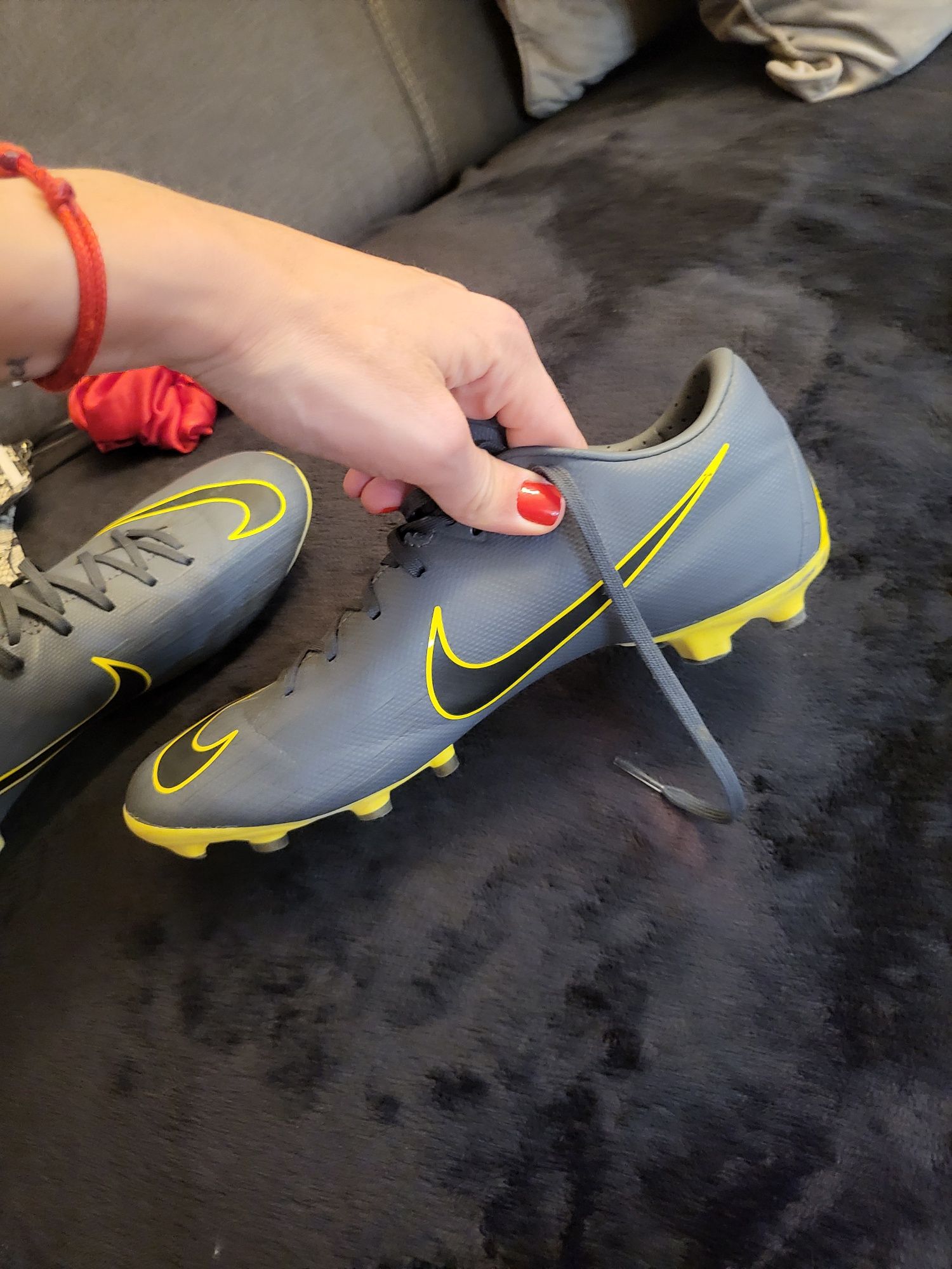 Бутонки за футбол Nike 39 номер 24.5 стелка