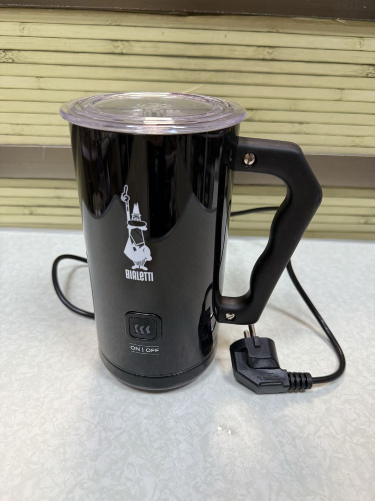 Bialetti пенообразувател