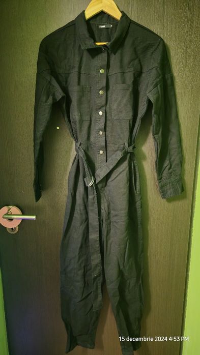 Salopetă neagră Cropp