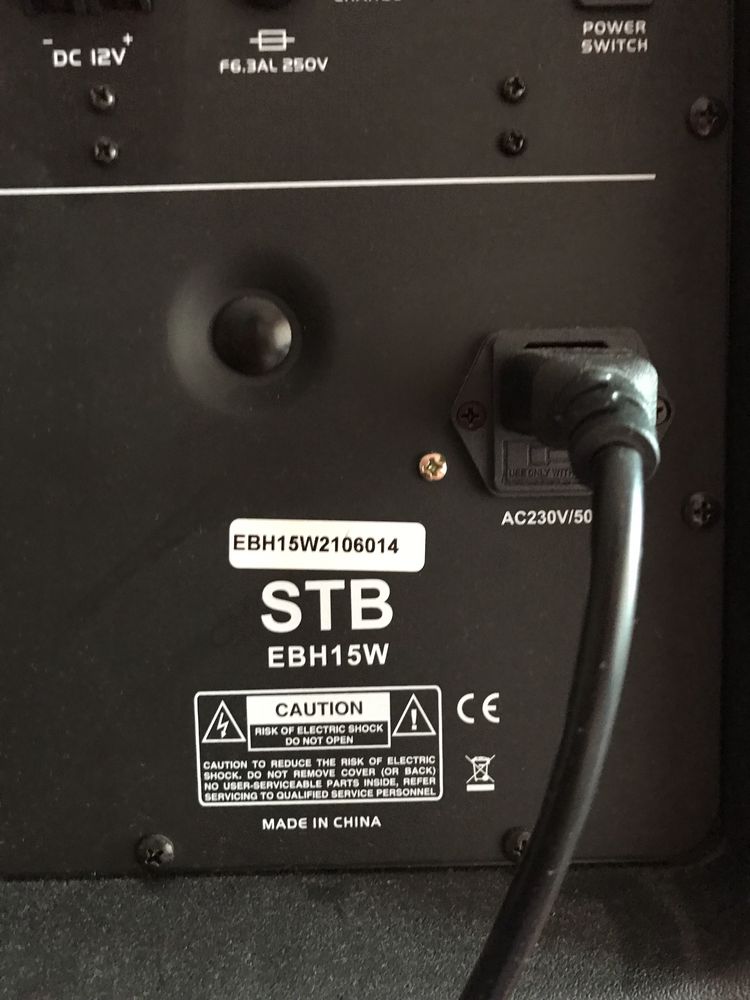 Продавам преносима колона STB с акумулатор
