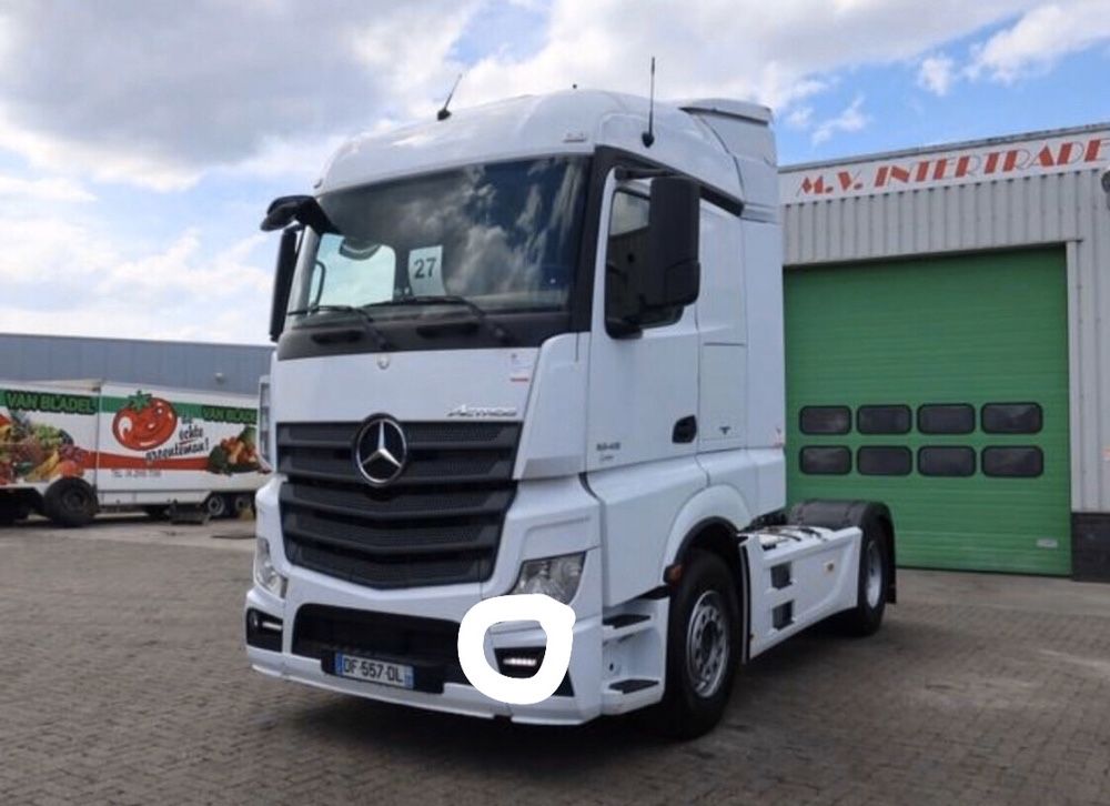 Lumini de Zi Mercedes Actros. Piese Camioane