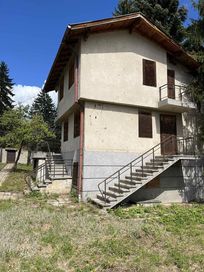 Продавам къща в село Бистрица