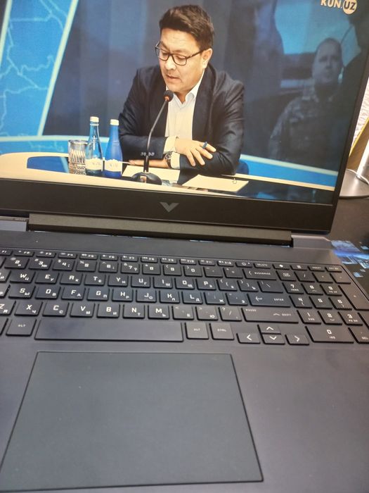 Hp victus 512 / 8 / i5 12 video carta 3050