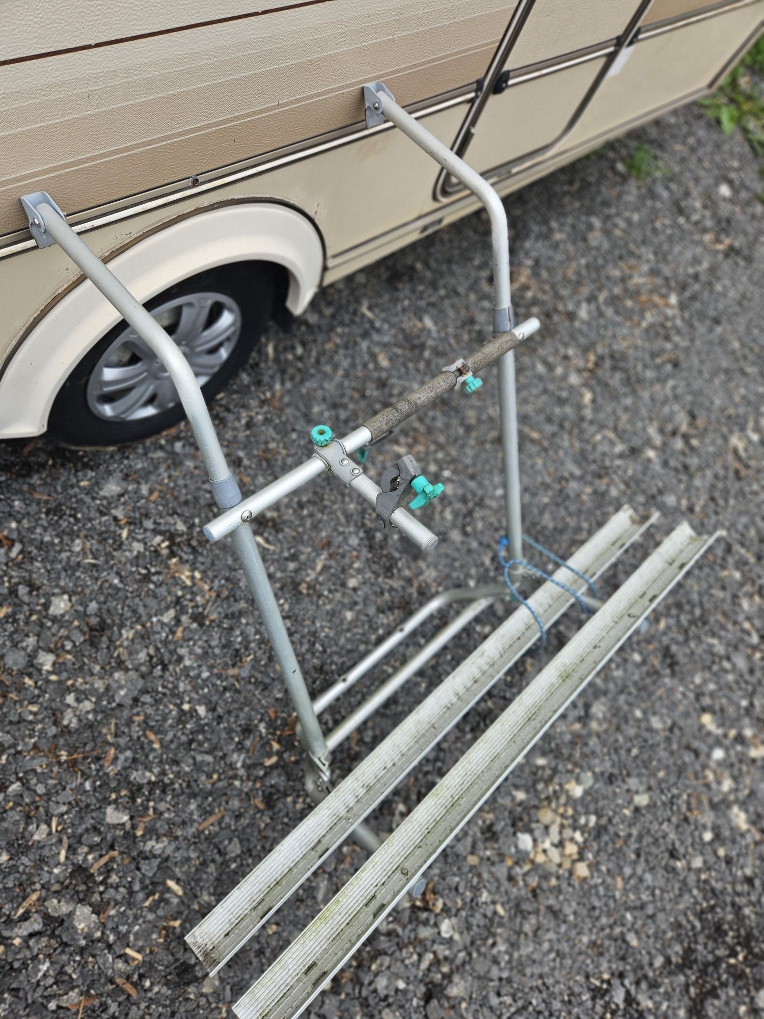 Portbagaj pt 2 biciclete pe spate la rulota