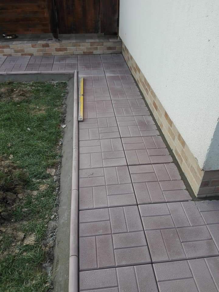 Producem Dale si Pavele din beton model Retango pavaje montaj