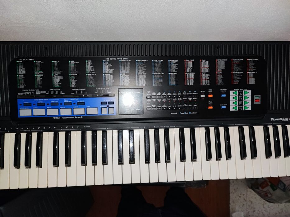 Orga Casio TONE BANK CT-670