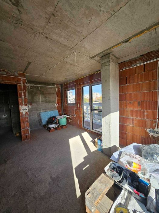 Продава се Двустаен апартамент в Пловдив, Остромила - 63 кв.м за 1270 €/кв.м - Снимка #2