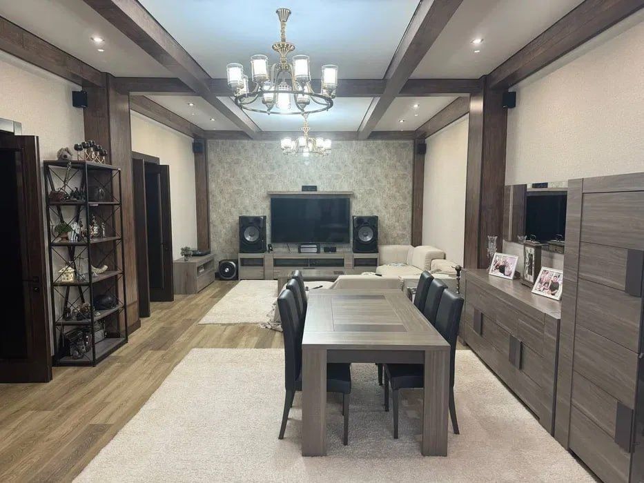 Сотилади Дом Продаётся Мирабад Темирйулчилар 3 Сотки Бассейн, Сауна