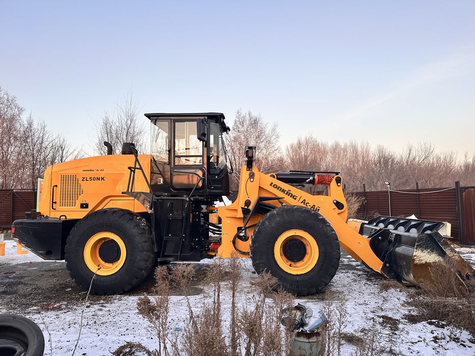 Фронтальный Погрузчик