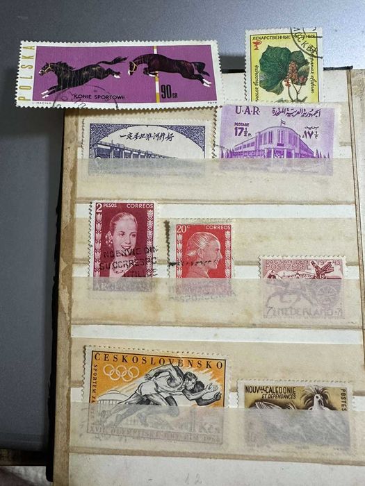 Стари пощенски марки - чуждестранни от средата на 20ти век.