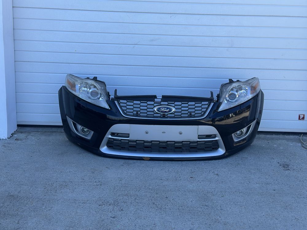 Bara fata Ford Mondeo mk4 st far stanga far dreapta xenon mondeo mk4