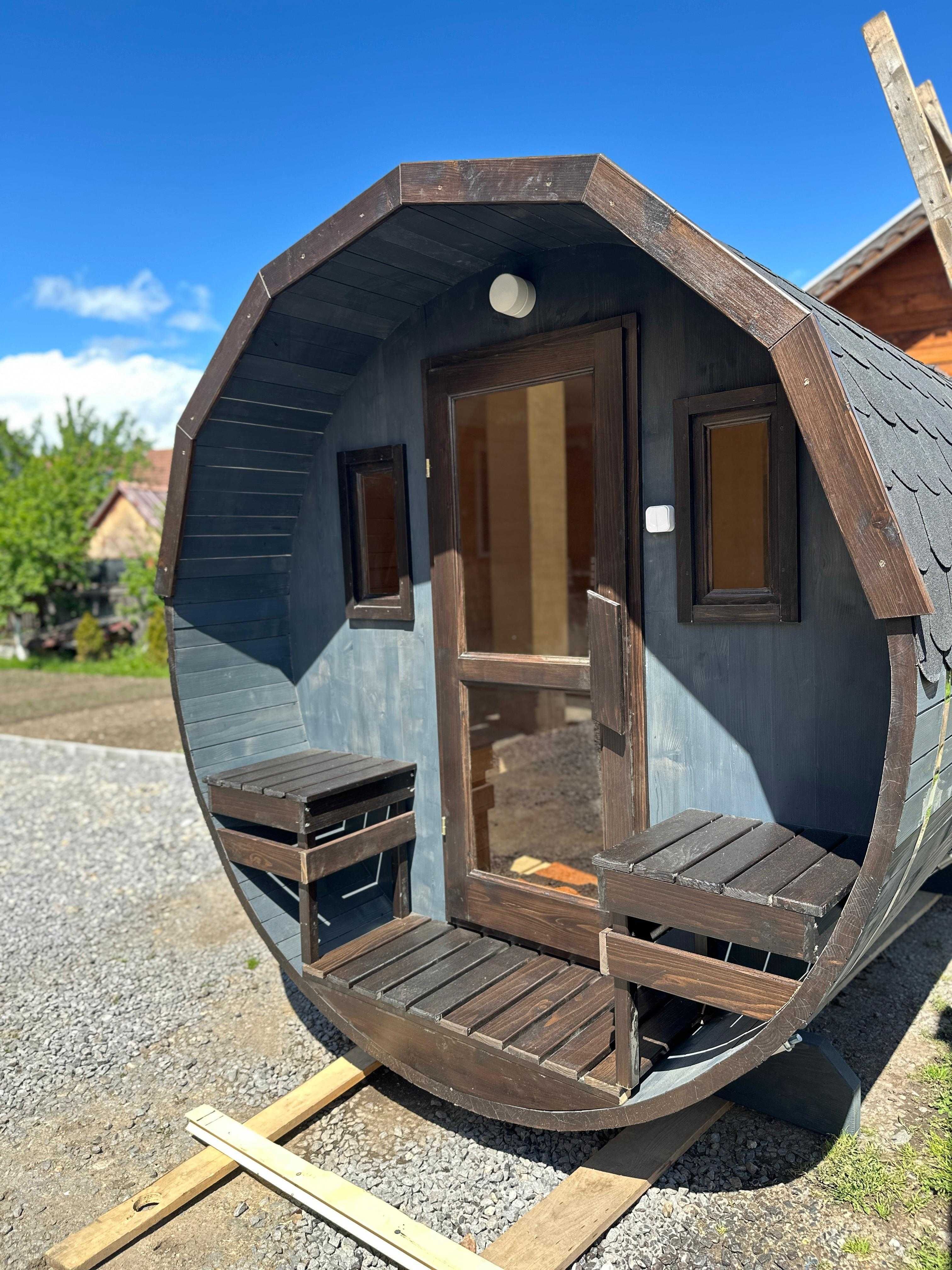 Sauna tip butoi exterior din lemn