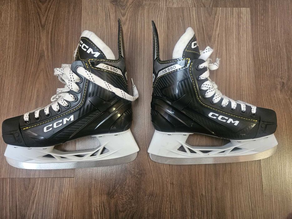 Кънки за лед 35 номер CCM