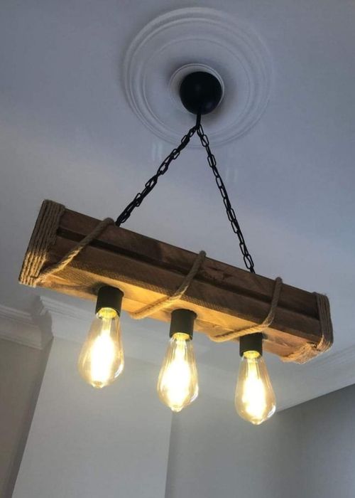 Lustră rustică, vintage, lemn