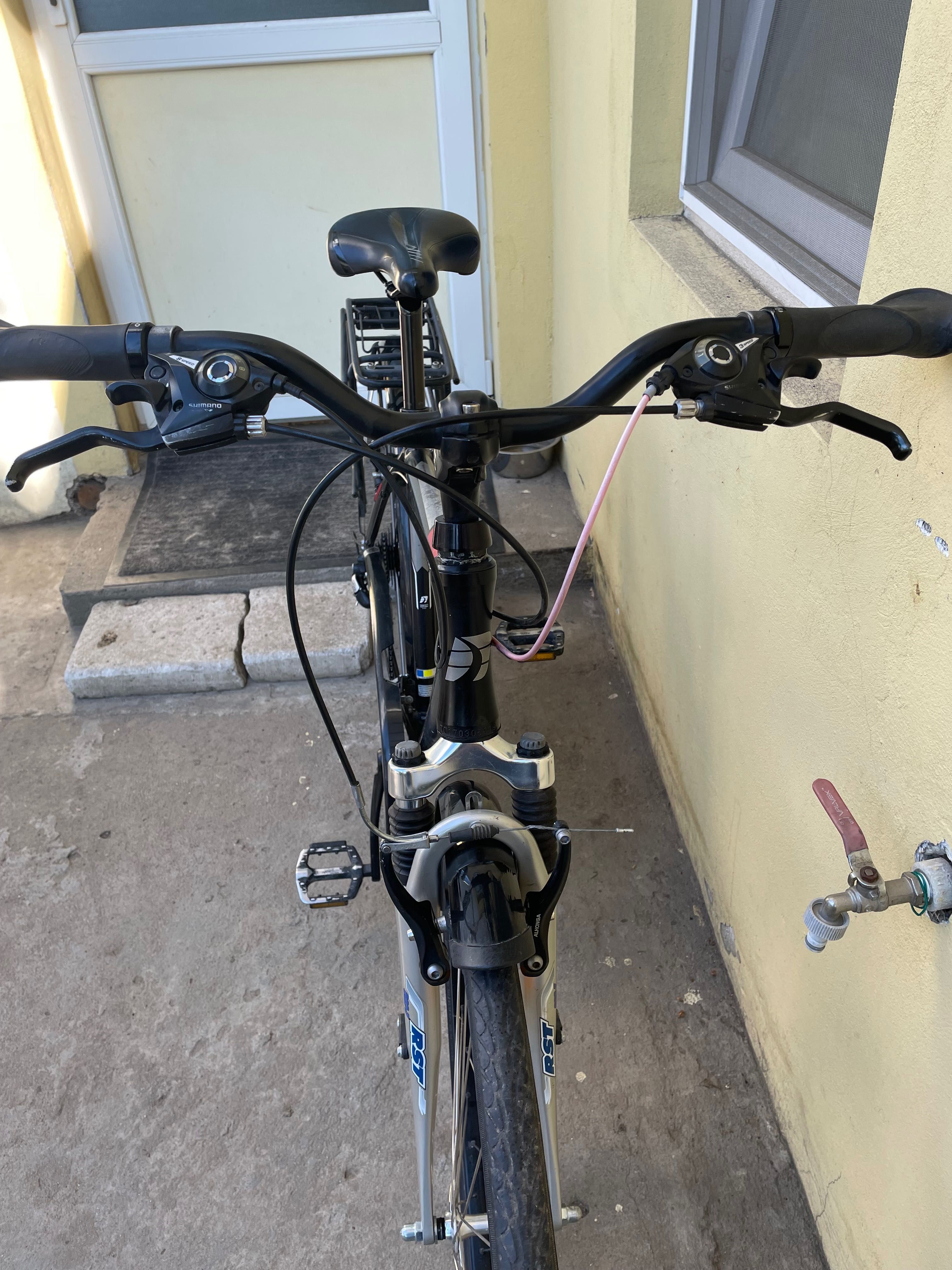 Bicicleta DHS roti pe 28