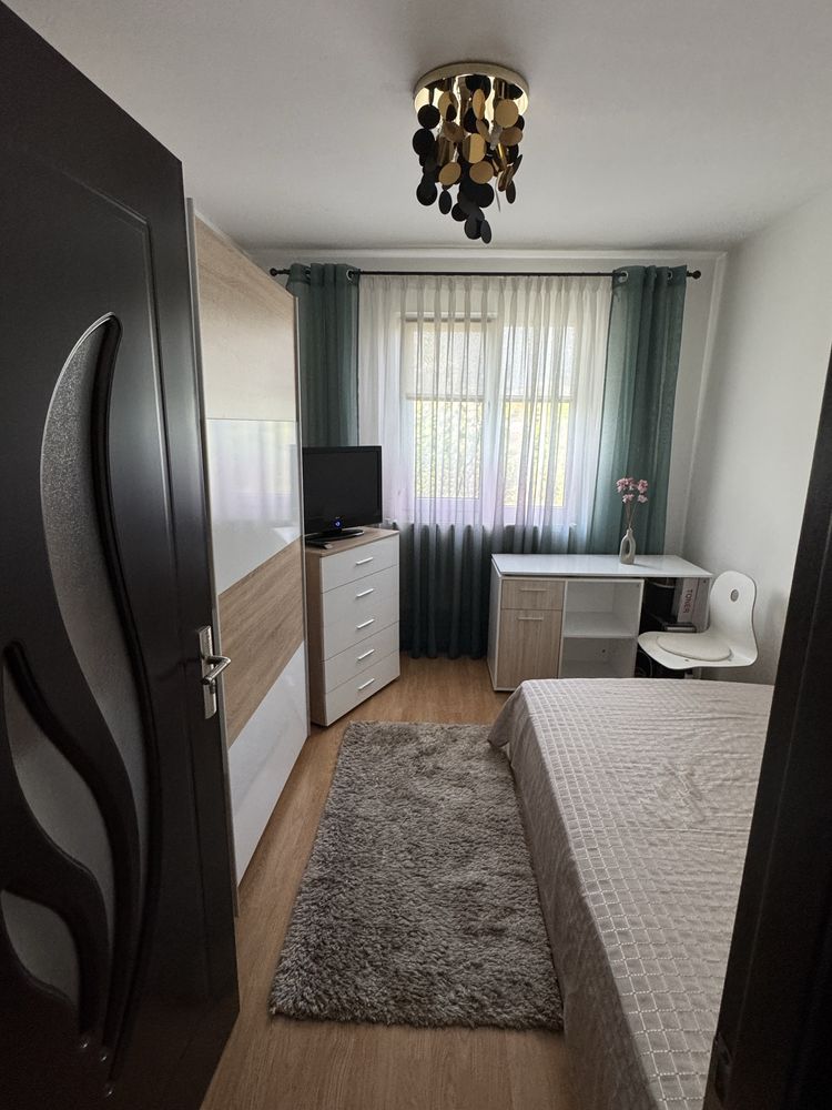 Inchiriere ap 3 camere | loc de parcare | zona Grand Arena sector 4