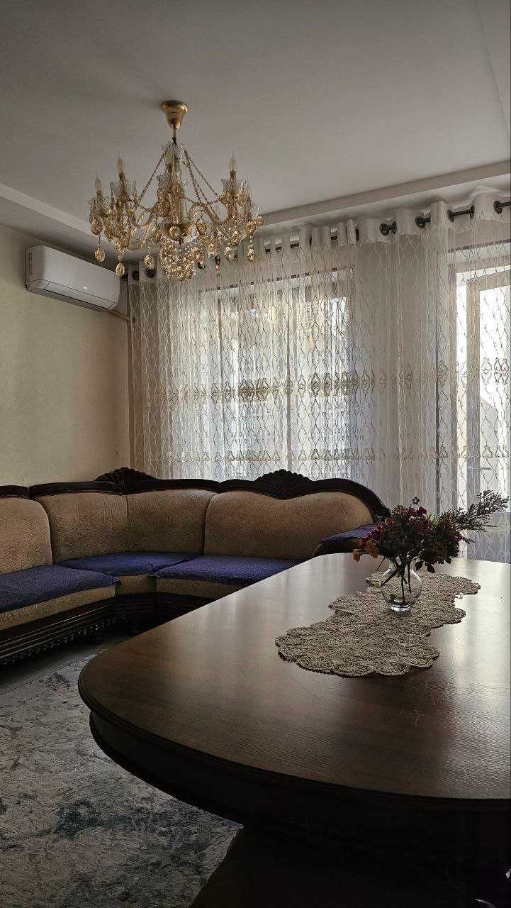 Продается уютный дом - коттедж, жженый кирпич.