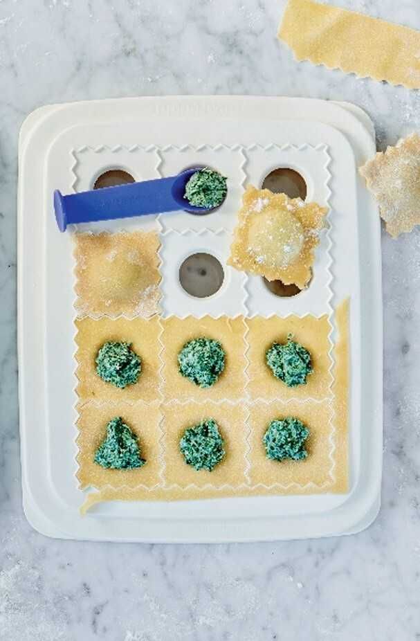 Форма за Равиоли на Tupperware