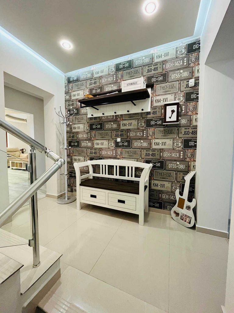 Продава се Мезонет в Велинград - 300 кв.м за 1167 €/кв.м - Снимка #2