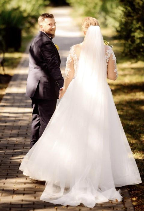 Vand rochie de mireasa