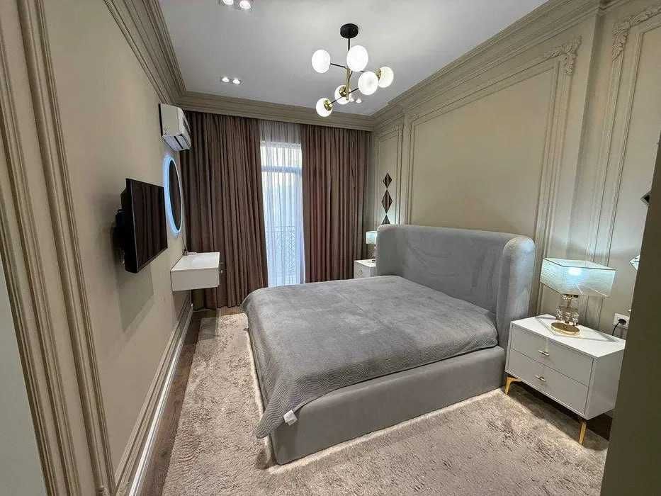 Сдам шикарную 2х ком квартиру в Ташкент Сити Boulevard 827*