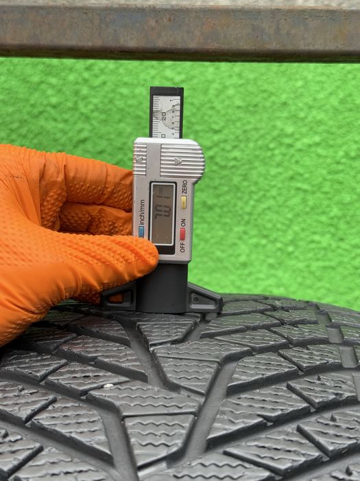 275/45/21 M+S YOKOHAMA DOT 2021 Profil 7mm Profil rămas 80%