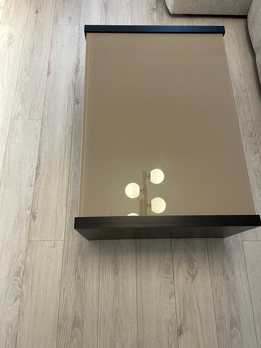 Masuta de cafea sufragerie.