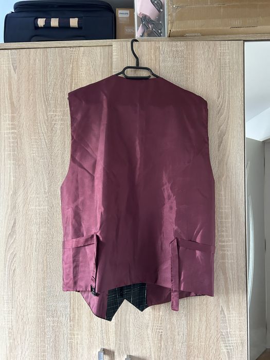 Costum barbati Mansfield